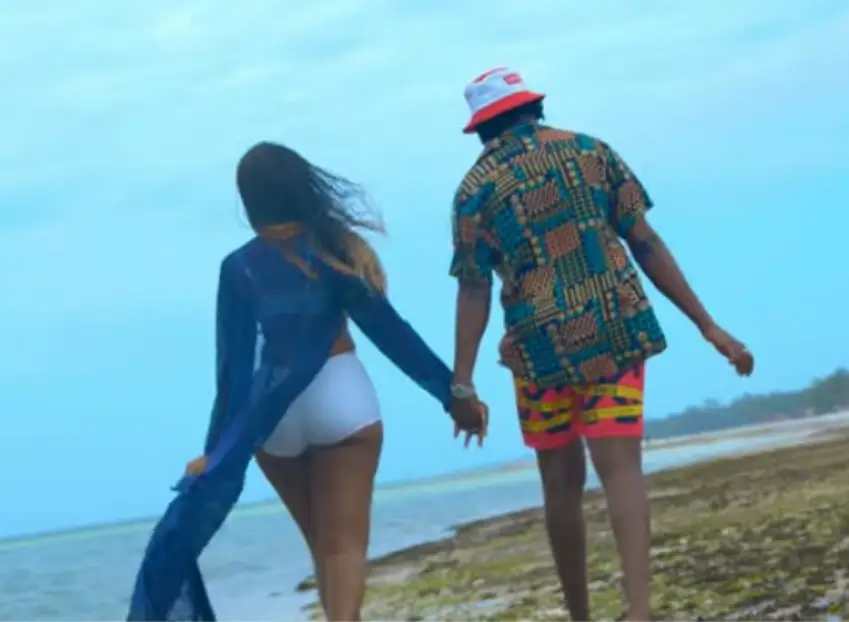 B Classic 006 – Mapozi