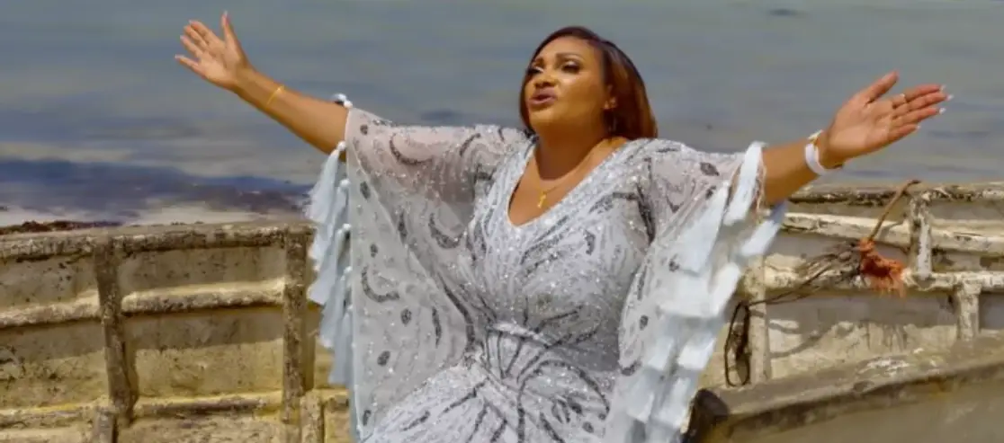 Maureen Tabs – Niruhusu